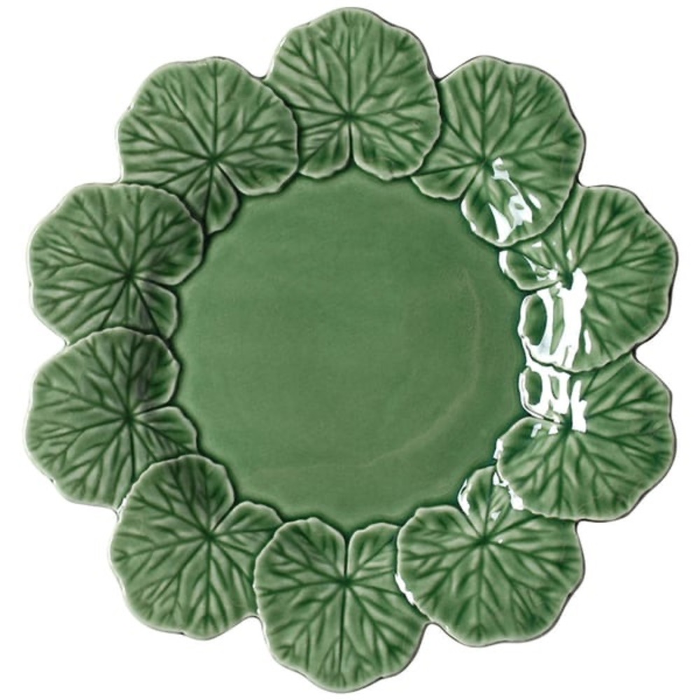 Geranium Green
by BORDALLO PINHEIRO